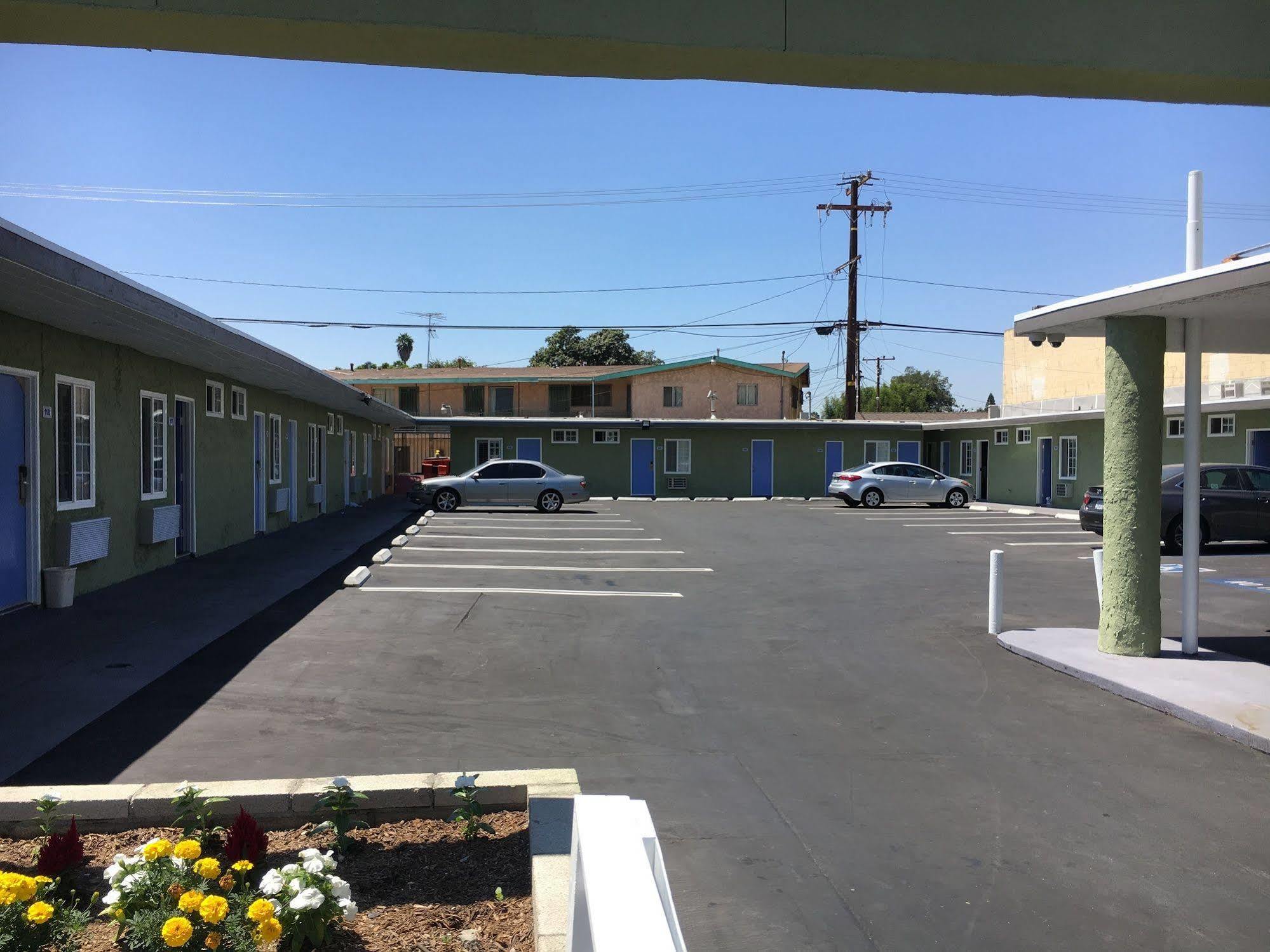 Town House Motel Lynwood Exteriér fotografie